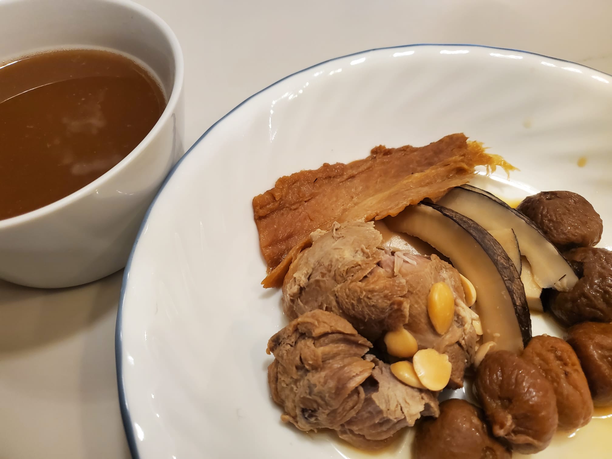 Dried Crocodile Meat with Fig Soup (No added Salt or MSG)
