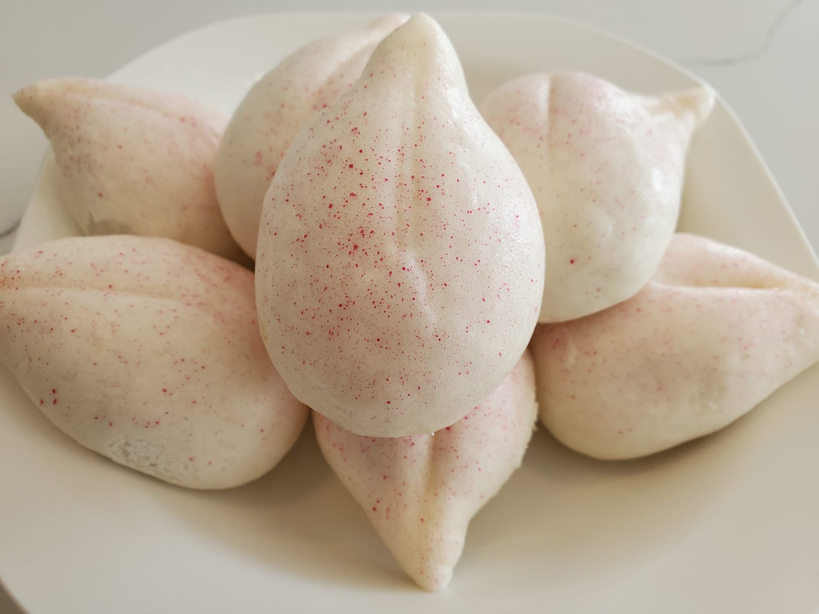 Birthday Buns with Lotus Seed Paste Filling (6pcs）
